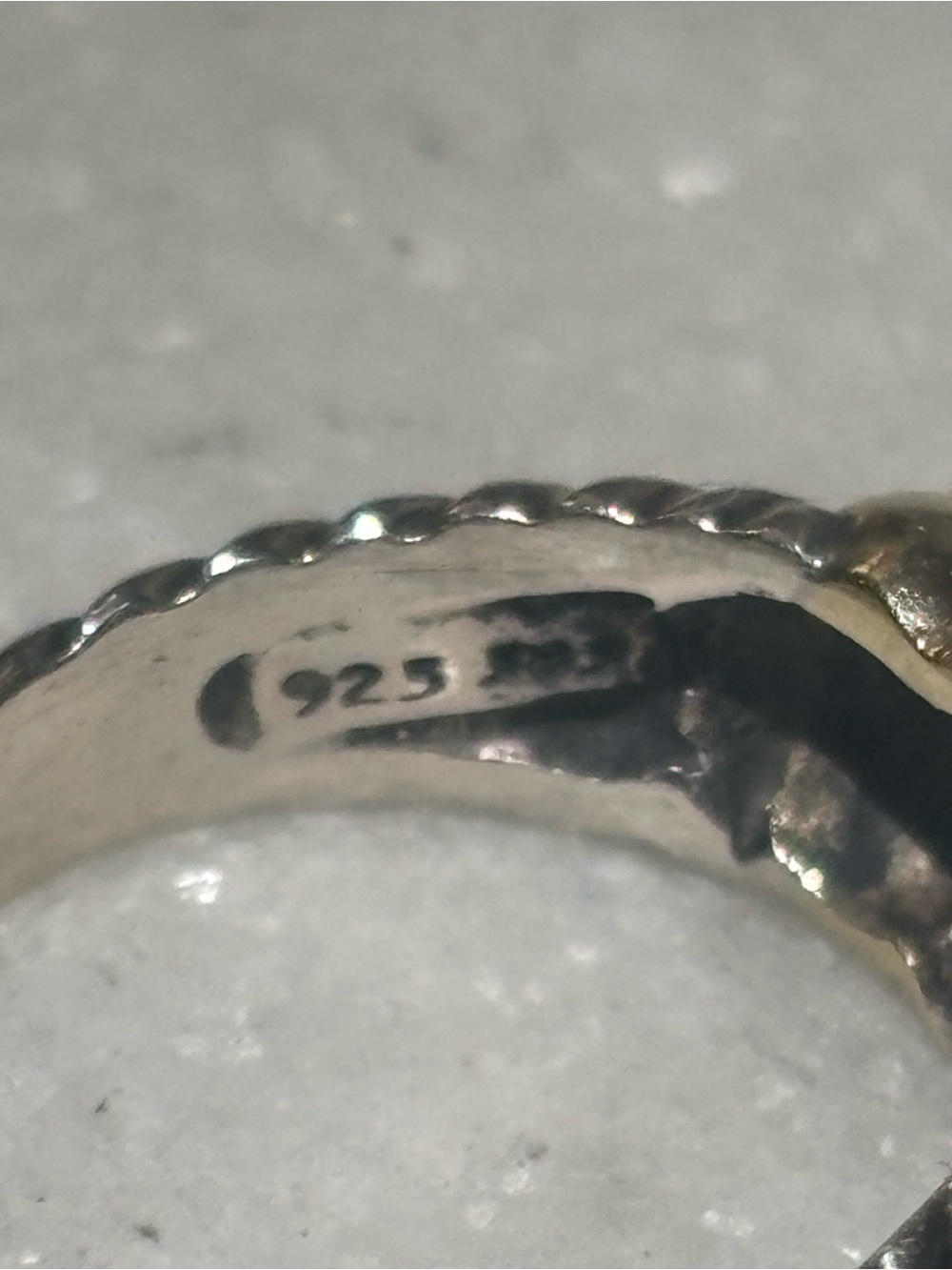David Yurman Amethyst & Dyed Chalcedony
Renaissance Ring - Picture 8 of 9